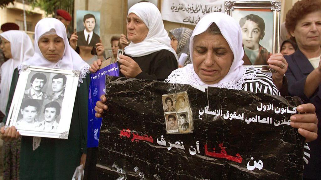 من حملة "حقنا نعرف مصيرهم" لأهالي وعائلات المفقودين في الحرب الأهلية في لبنان
